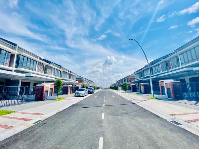 Spacious Unit Brand New 2 Storey Elmina Green 5 Shah Alam 1