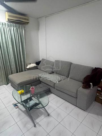 saujana apartment 1