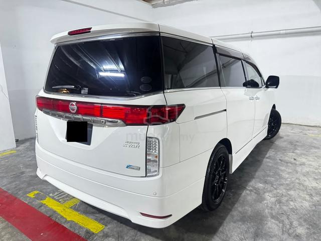Nissan ELGRAND 3.5 H/STAR 2 P.DOOR/P.BOOT/SUNROOF - 5