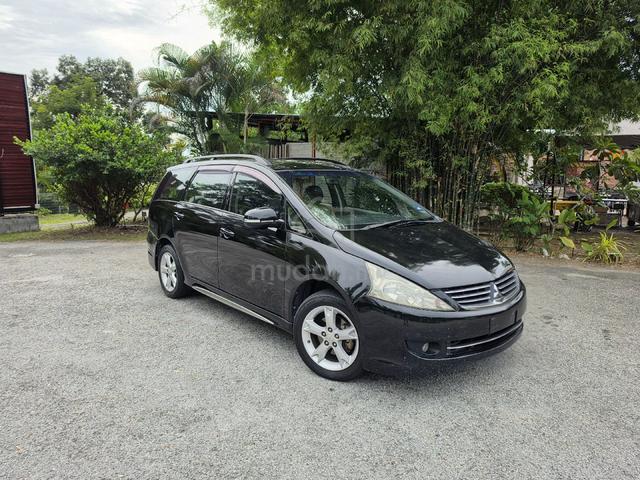2010 Mitsubishi GRANDIS 2.4 MIVEC ENHANCED (A) - 1