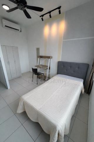 ZERO DEPOSIT Male Only Single Rooms The Zizz Damansara North 6mins MRT 1