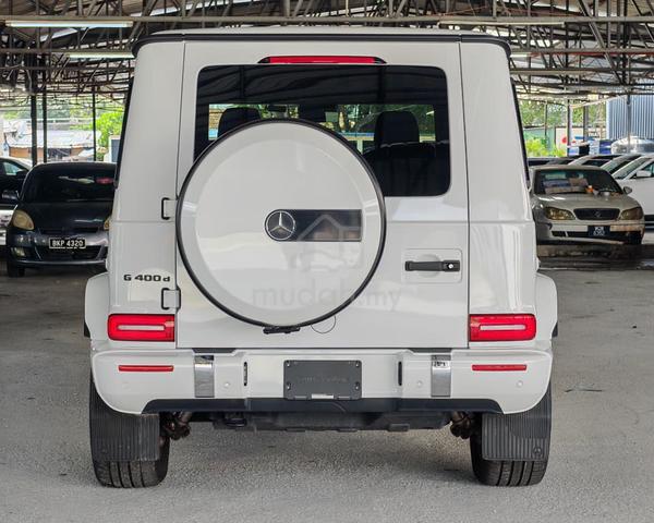 FULL JPN SPEC POWERFUL 2023 Mercedes Benz G400 2.9 - 4