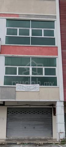 Kedai tingkat two untuk disewa  1
