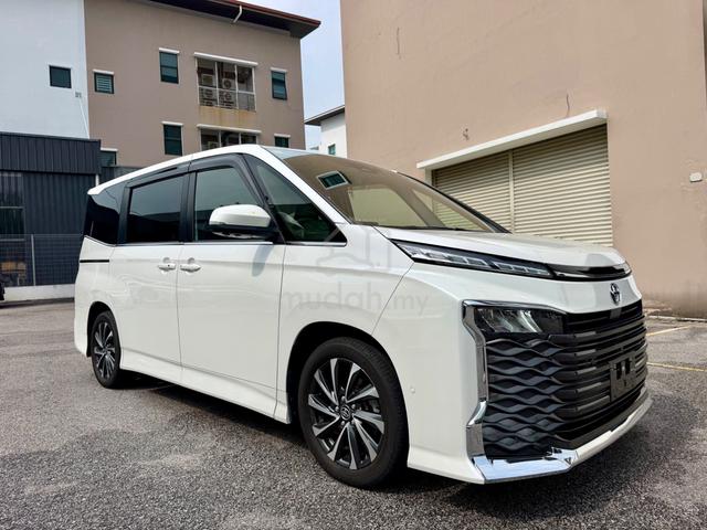 2022 Toyota VOXY 2.0 SZ SIDE STEP 360CAM HUD DIM - 3