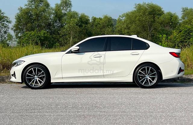 2021 Bmw 320i SPORT 2.0L (A) - 4