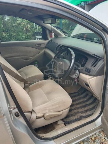 2009 Toyota ISIS 2.0 CVT DBA-ANM10W (A) - 5
