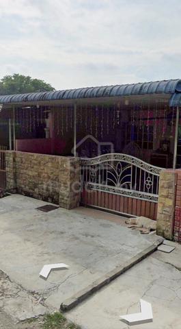 Rumah Teres Satu Tingkat untuk Dijual di Lunas 1