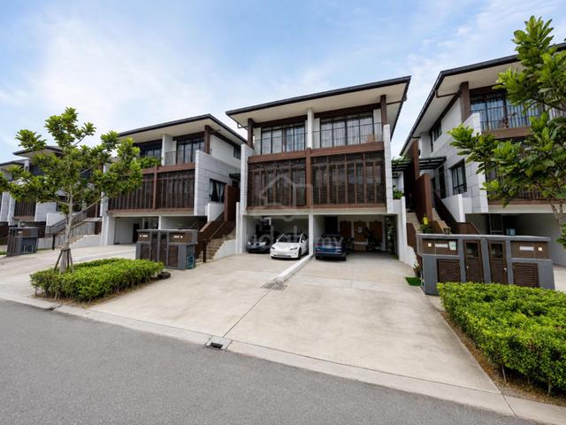 3 Storey Terrace House The Mulia Residences Cyberjaya 1