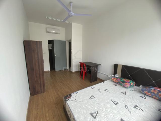 Rooms For Rent 400