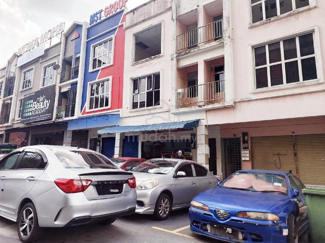 ROI 4.5, Nego, 3 Sty Shop, 20x70, Taman Damai Mewah, Near Kajang Town 1