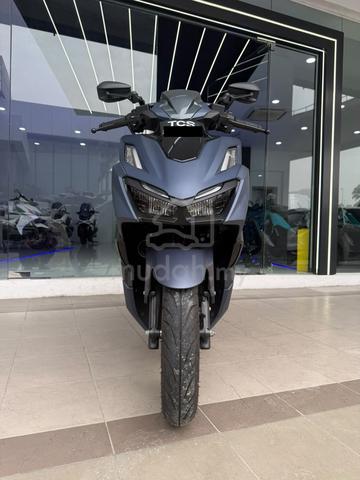 2025 Honda Vario 160 ( 9K KM & 99.9% LIKE NEW ) - photo 8 of 10