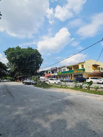 Batu caves gombak big road shop for sale 1