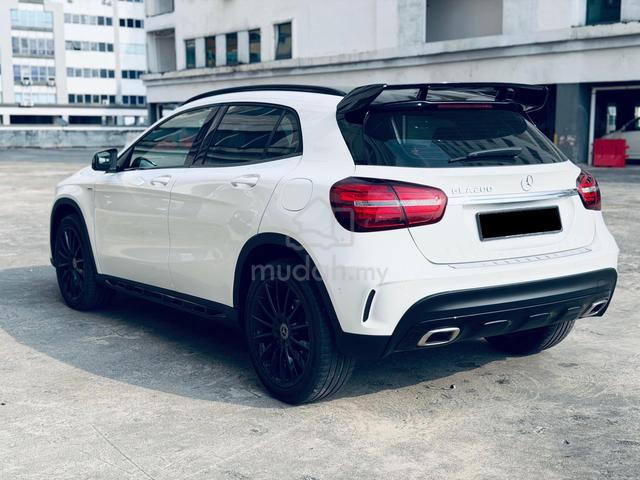 2020 Mercedes Benz GLA200 NIGHT EDITION 2.0 AMG - 4