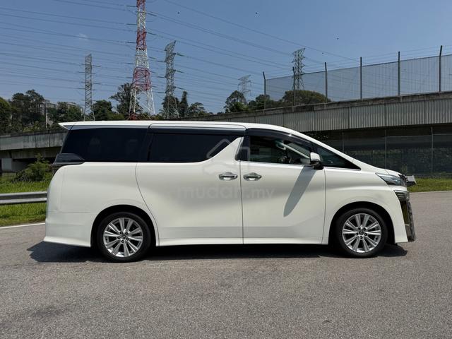 Toyota VELLFIRE 2.5 ZA Facelift LTA PCS P/boot - 4
