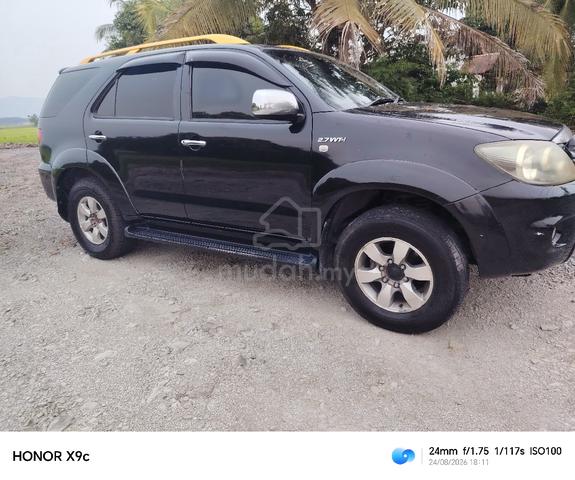 2005 Toyota FORTUNER 2.7 V TGN51R-NKPSKE (A) - 3