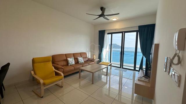 Queens Residences Q1 @ Queens Waterfront 1