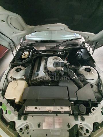 BMW Z3 Silver Convertible Roadster (Direct Owner) - 4