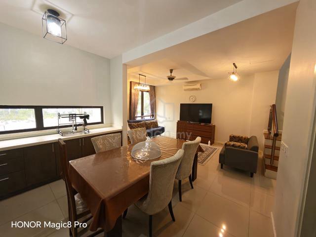 Renovated 3 storeys Mozart rent Symphony Hills King Henry Cyberjaya 1
