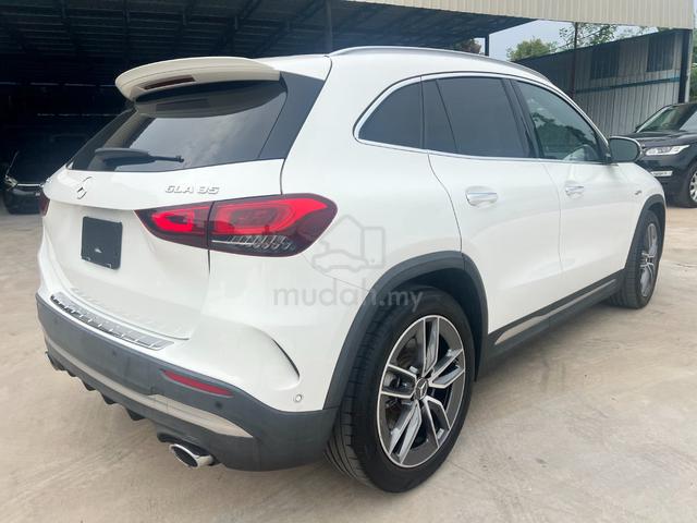 2022 Mercedes Benz GLA35 2.0 AMG 4MATIC (A) OFFER - 4
