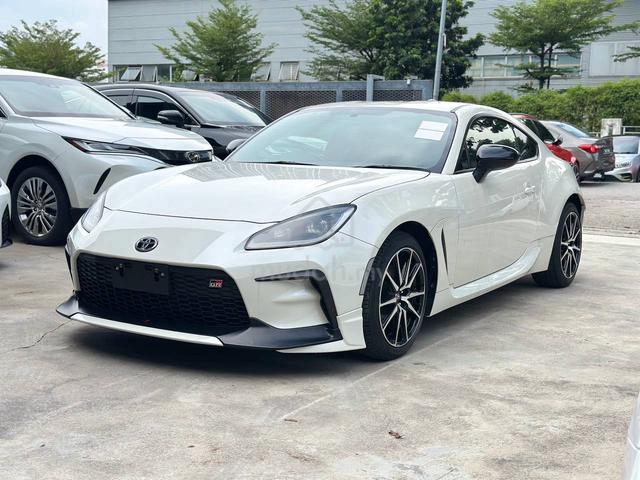 *GR Bodykit* 2022 Toyota GR86 SZ Manual - 2