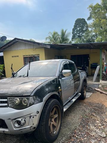 2013 Mitsubishi TRITON 2.5 STANDARD FACELIFT (M) - 3