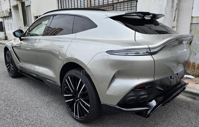 2023 Aston Martin DBX 707 4.0 (Under Warranty) - 3