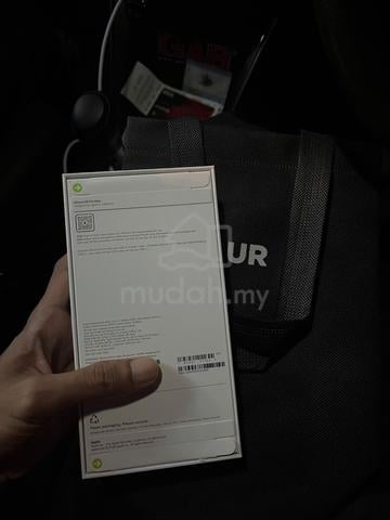 WTS ( IPhone 18 Pro Max 256GB Burgundy Newset ) ✅ - photo 2 of 2