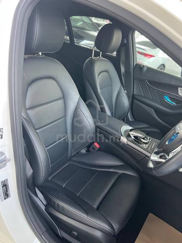 Mercedes Benz C200 AMG - 4