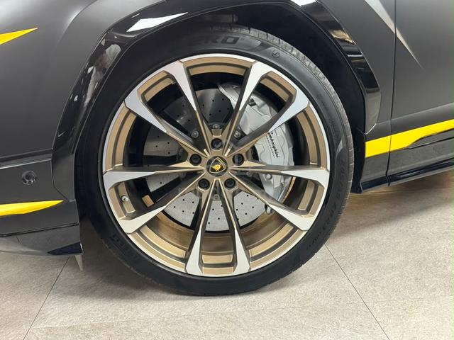 2024 Lamborghini URUS 4.0 S (A) - 5