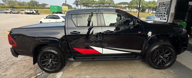 Toyota Hilux 2.8 GR 2023 - 2