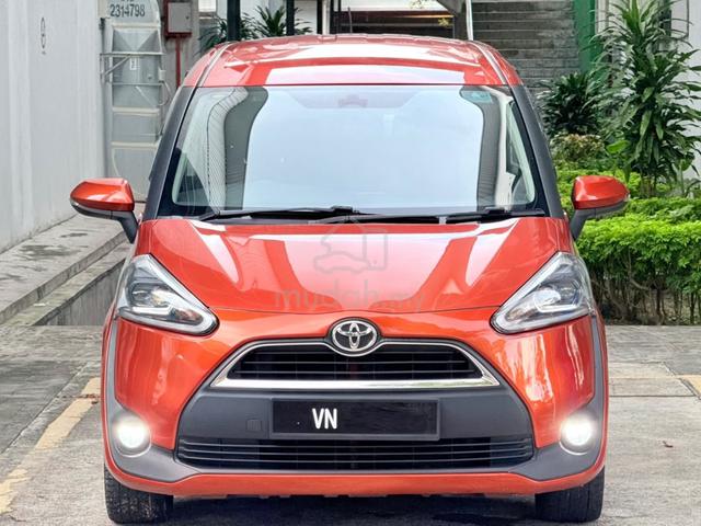 Toyota SIENTA 1.5 V RevCam 7Seat 2PwrDoor OriPaint - 2