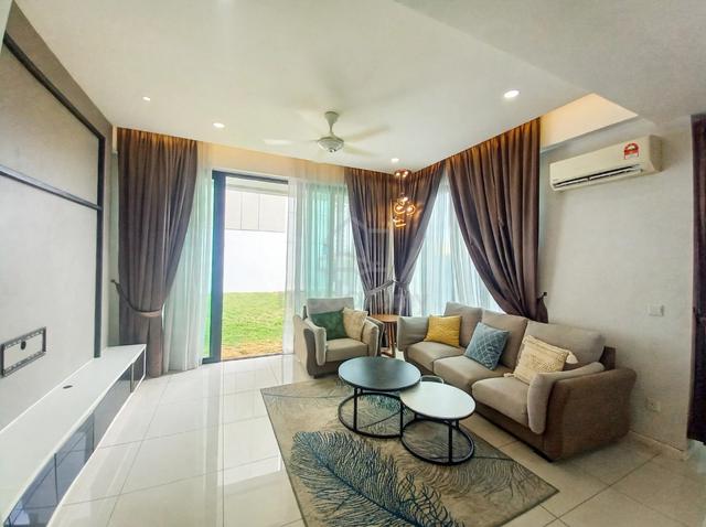 Tropical Villa 1