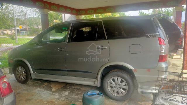 2014 Toyota INNOVA 2.0 E (A) - 5