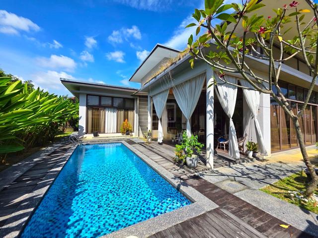 Modern Design Double Storey Bungalow @ Presint 10, Putrajaya 1
