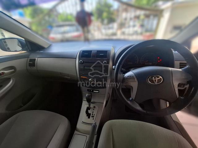 2010 Toyota COROLLA ALTIS 1.8 E (A) - 3