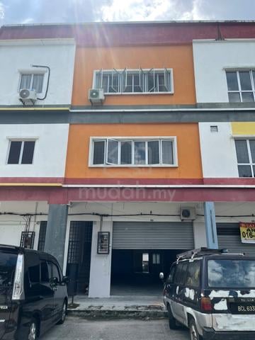 3-Sty Shop at Taman Sepakat opposite Setia Residen Sitiawan For SALE! 1