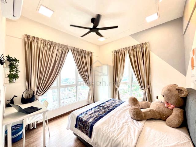 121 Residence Room | Near MRT Bandar Utama | WiFi Included 🔥 1