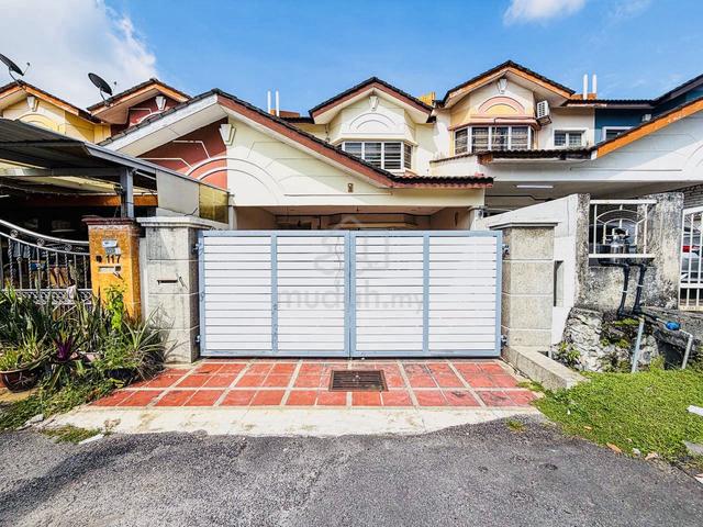 FACING OPEN! Double Storey Terrace House, Taman Desa Mewah, Semenyih 1