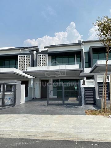 [Below Market] 2 Storey Terrace Ferrea Denai Alam Shah Alam House 1