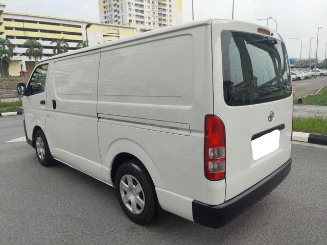 2Ori 017 Toyota Hiace 2.5 (M) Panel Van - 5