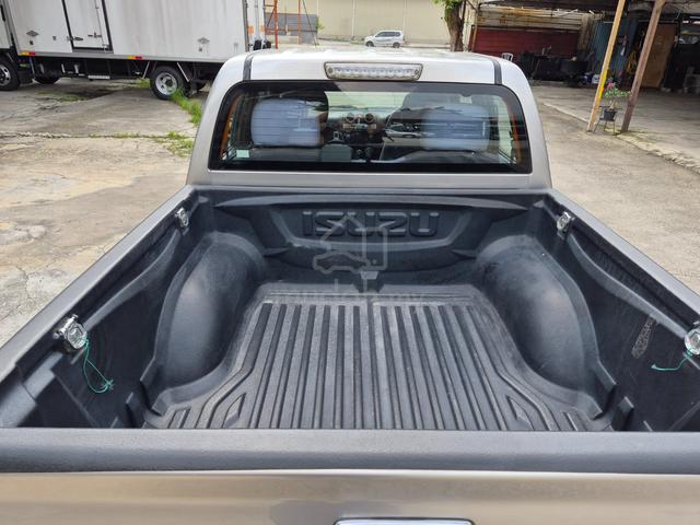 2012 Isuzu D-MAX 2.5 Ddi manual - 5