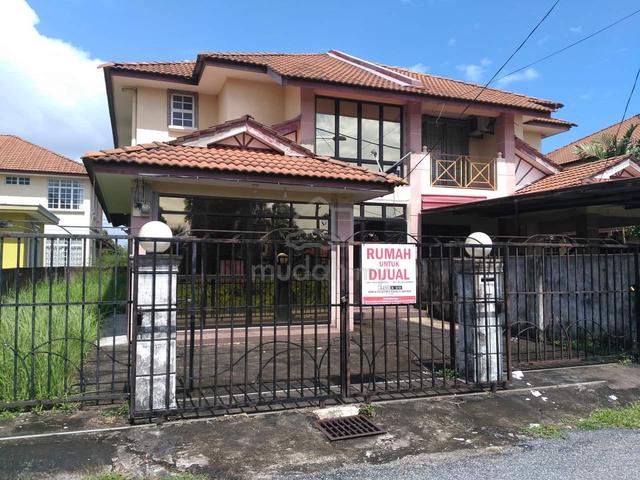 Rumah SEMI D 2TINGKAT CANTIK DEPAN STADIUM GONG BADAK KUALA NERUS 1