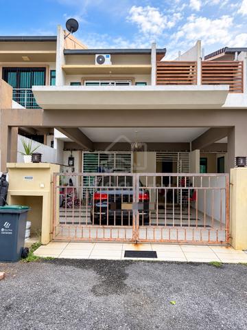 Senawangđź’ĄTaman Nusa Intan,FREEHOLD+4 ROOMS+RENOVATED+CANTIK 1