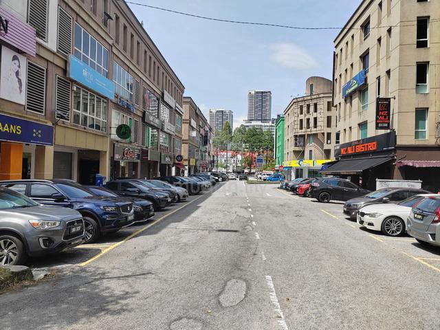 Ground Floor Shop The Strand Kota Damansara, near Dataran Sunway Giza 5