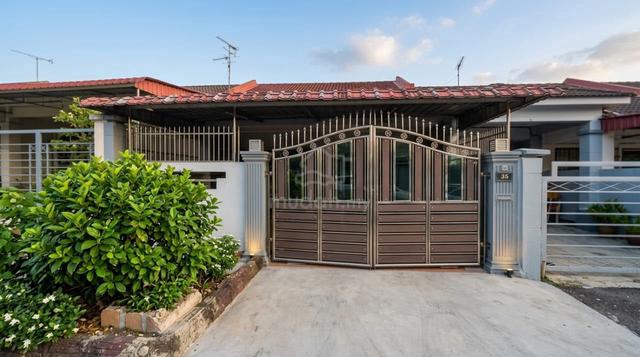 Single Storey Terrace @ Ulu Tiram for SALE 1