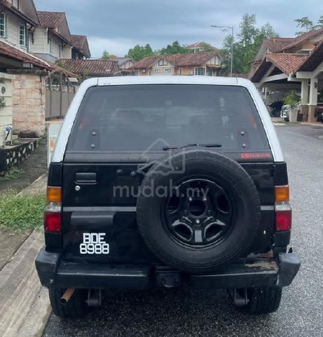 Daihatsu Feroza 1.6 fuel injection 5 speed manual - 4