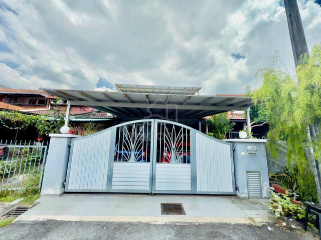 RENOVATED | 2 Storey Terrace Seksyen 4 Bandar Baru Bangi Bangi 1