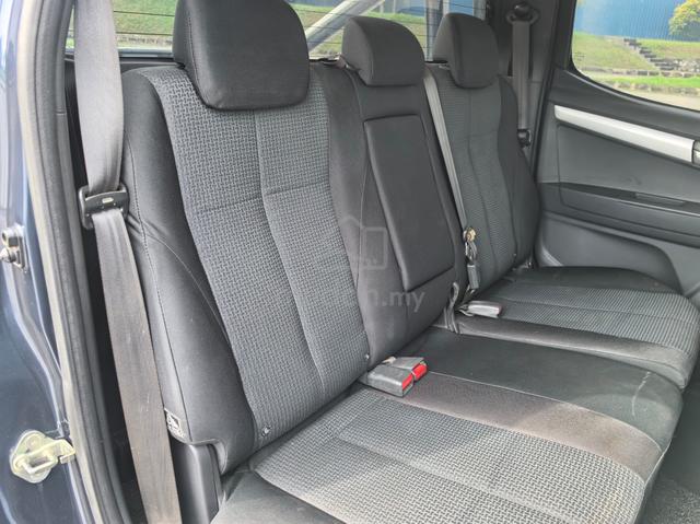 Isuzu D-MAX 3.0 V-CROSS SAFARI 4x4 (A) 1 OWN Wrty - 5