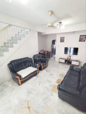 FREEHOLD RENOVATED FULL LOAN Double Storey Taman Sri Gombak NearSchool 1