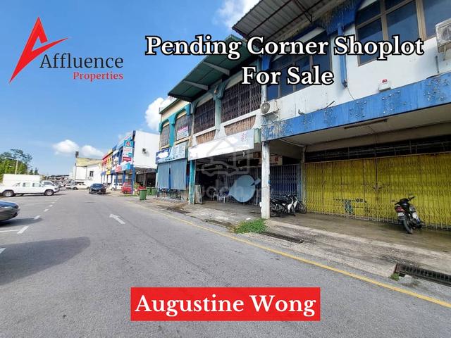 FOR SALE – 2-Storey Corner Shoplot @ Pending 4